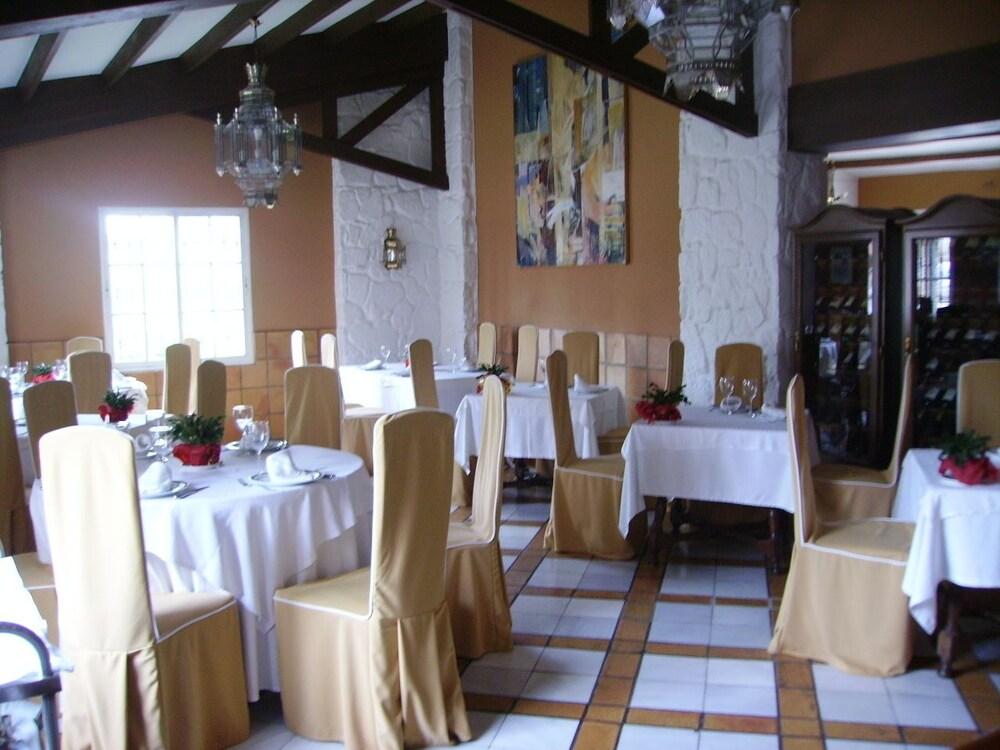 Hotel Don Gonzalo Montilla Exterior photo