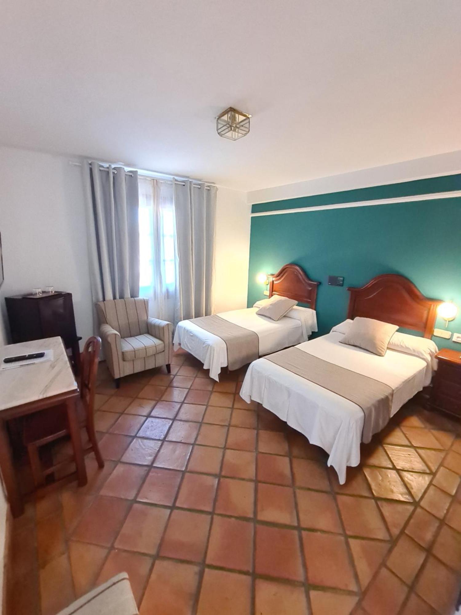 Hotel Don Gonzalo Montilla Exterior photo